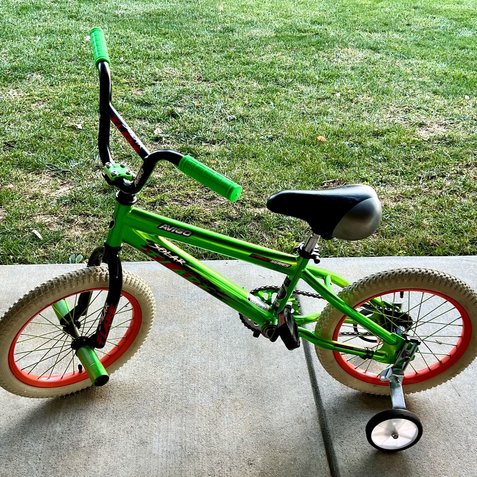 16 next flare bmx bicycle SE Basher 16" Vibrant Yellow With young riders pushing the level of riding Performer 16