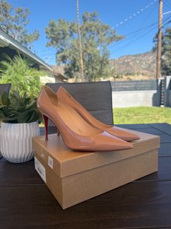 Christian Louboutin Kate 85 Nude Patent Leather Pumps – Size 38