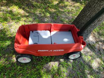 RADIO FLYER WAGON - BEACH GEAR HAULER / KID HAULER - ONLY $15