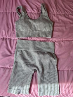 Cream activewear set, s