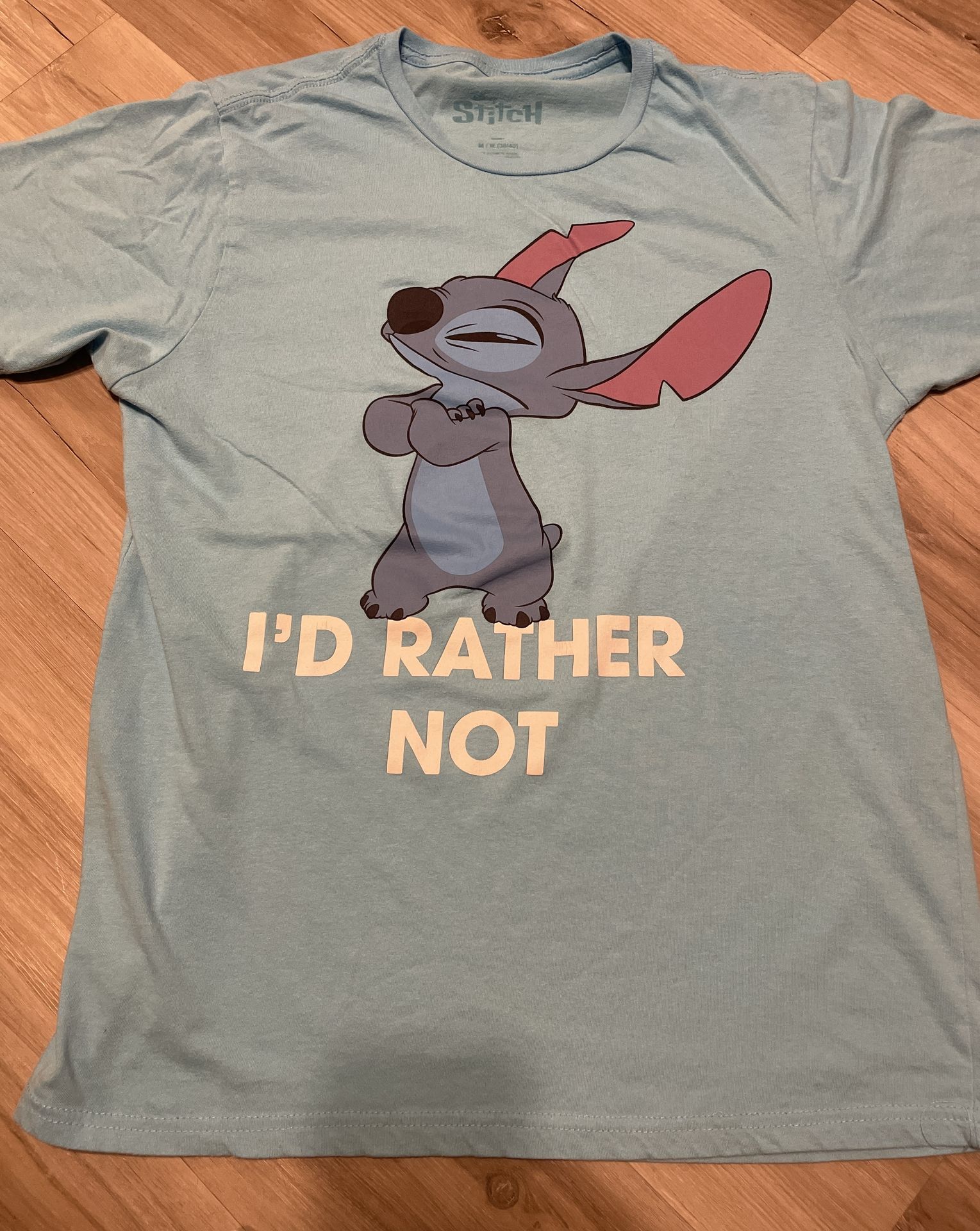 Stitch t-shirt size medium