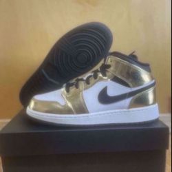 Nike Air Jordan 1 Mid SE GS Metallic Gold Size 6Y/7.5W Brand New
