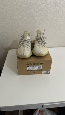 Yeezy Boost 350 V2