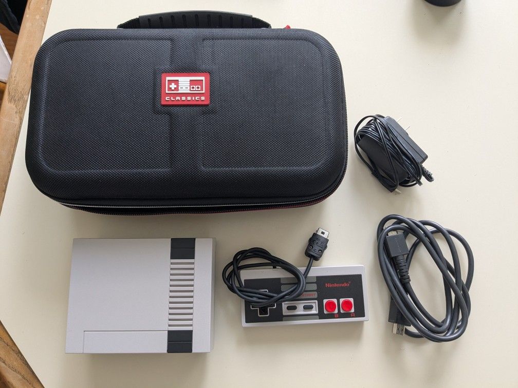 Nintendo Entertainment System Classic Mini Console