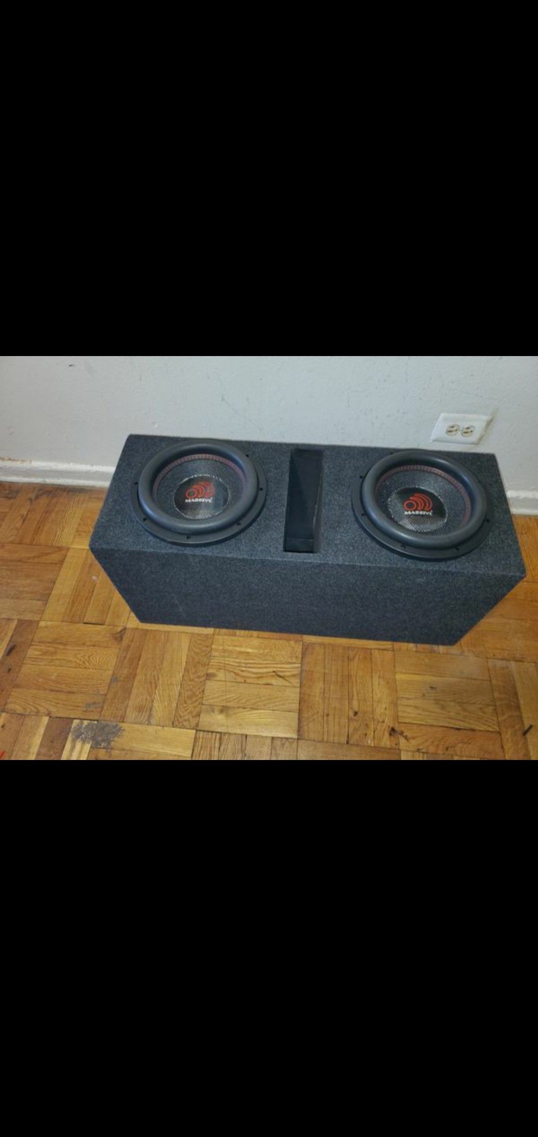 10" MASSIVE AUDIO HIPPO XL 2000W RMS AND 4000WATTS MAX EACH SUBWOOFER GIVING YOU 8000WATTS MAX