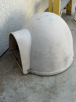 Dog house
