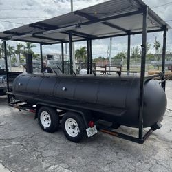 1000 Gallon bbq smoker 