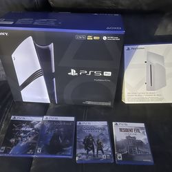 PlayStation 5 Pro Console 2TB With Disc Drive & 4 Games 