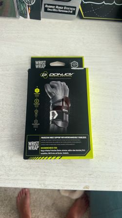 Donjoy  performance wrist wrap (unopened