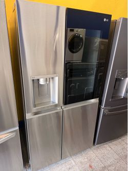 LG refrigerator