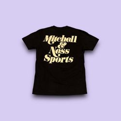 Mitchell & Ness sports graphic t-shirt black mens medium 