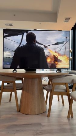 LG 65” 4K Ultra HD Smart LED TV (Model 65UF6800) – Great Condition!