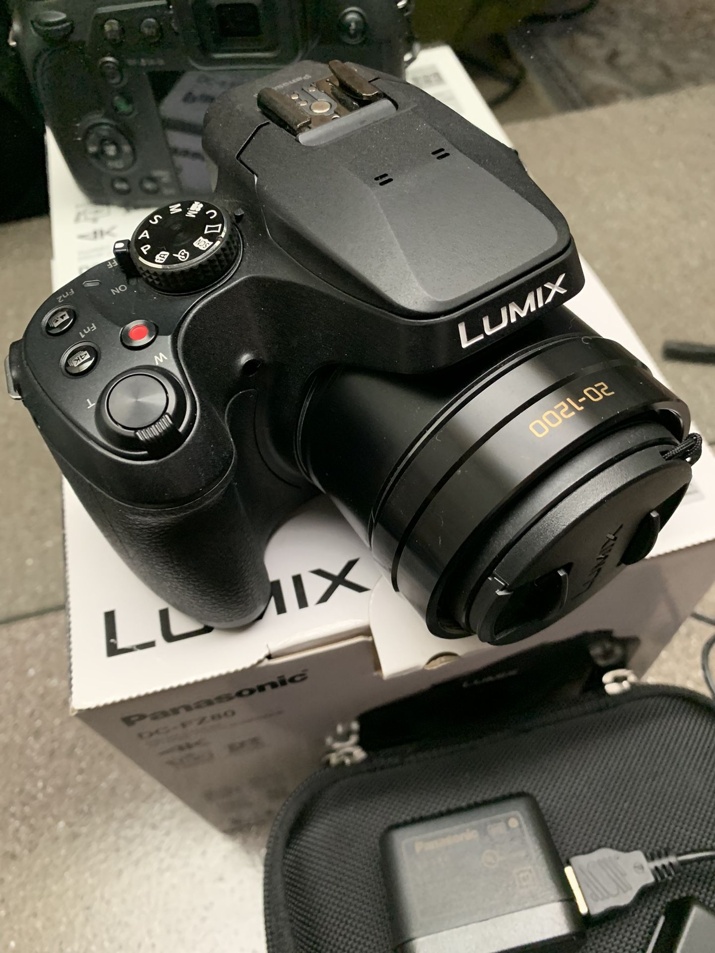 Panasonic LUMIX Dc-Fz80