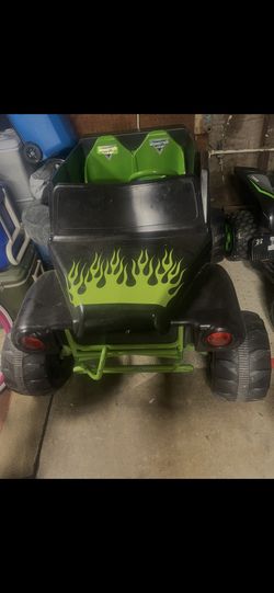 Monster Jam Grave Digger Monster Truck