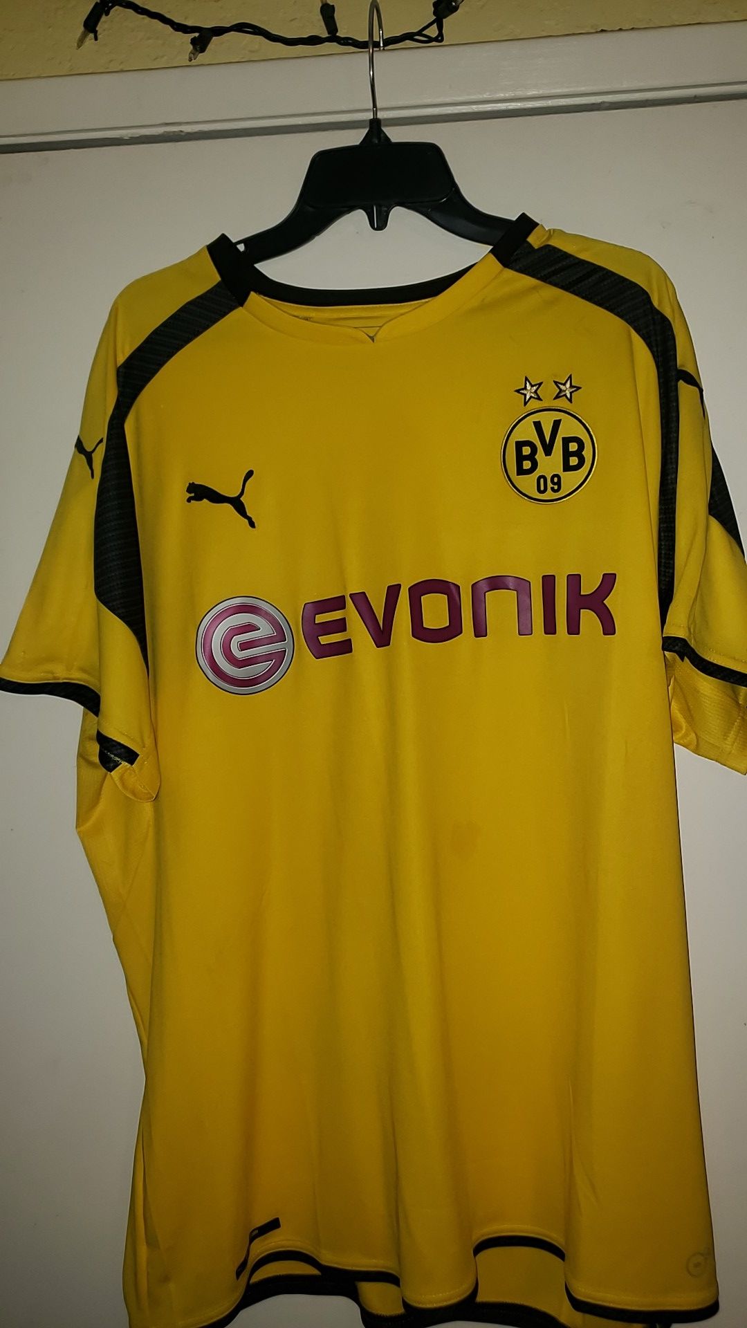 Borussia Dortmund Soccer Jersey! (XXL)