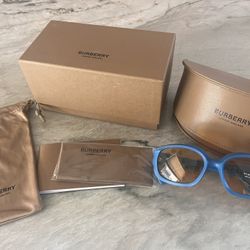 Burberry sunglasses 