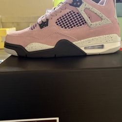 Jordan’s 4 Retro