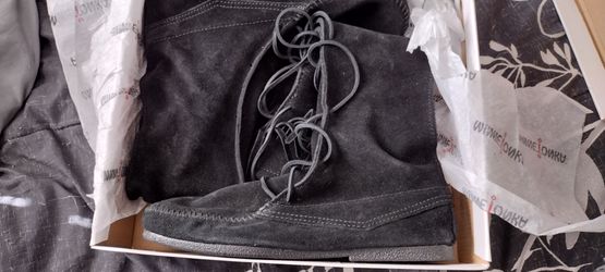 Black men's moccasins