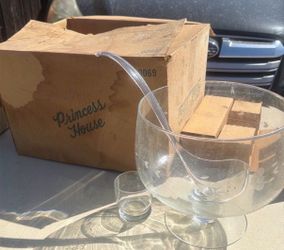 Princess house punch bowl set