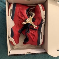 Air Jordan Retro 4 “FIBA Gym Red” SIZE GS 6.5