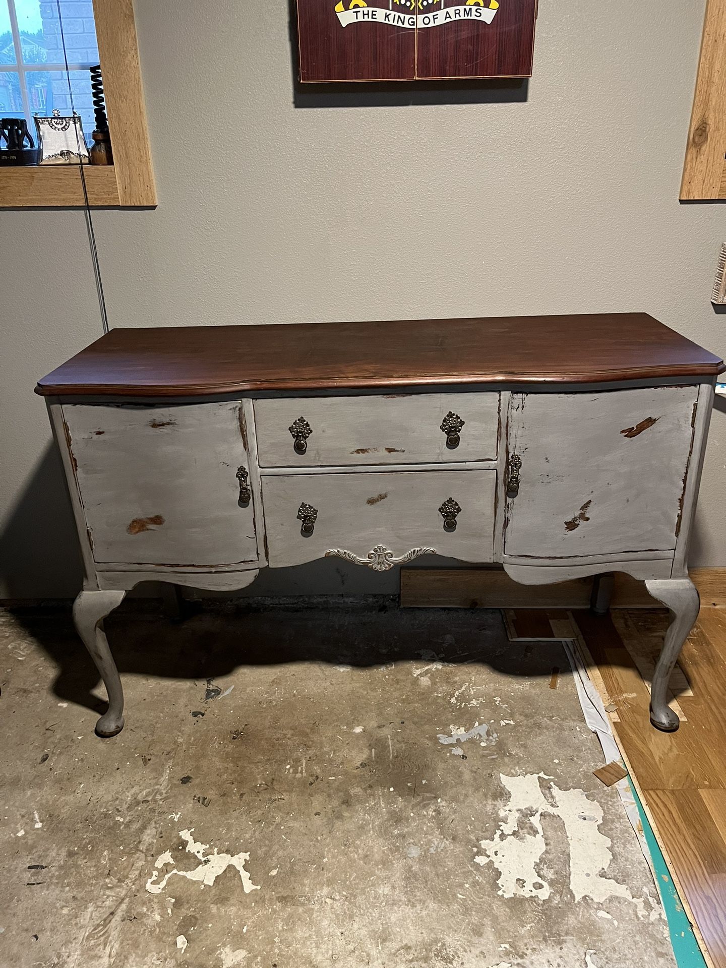 Buffet TV Stand