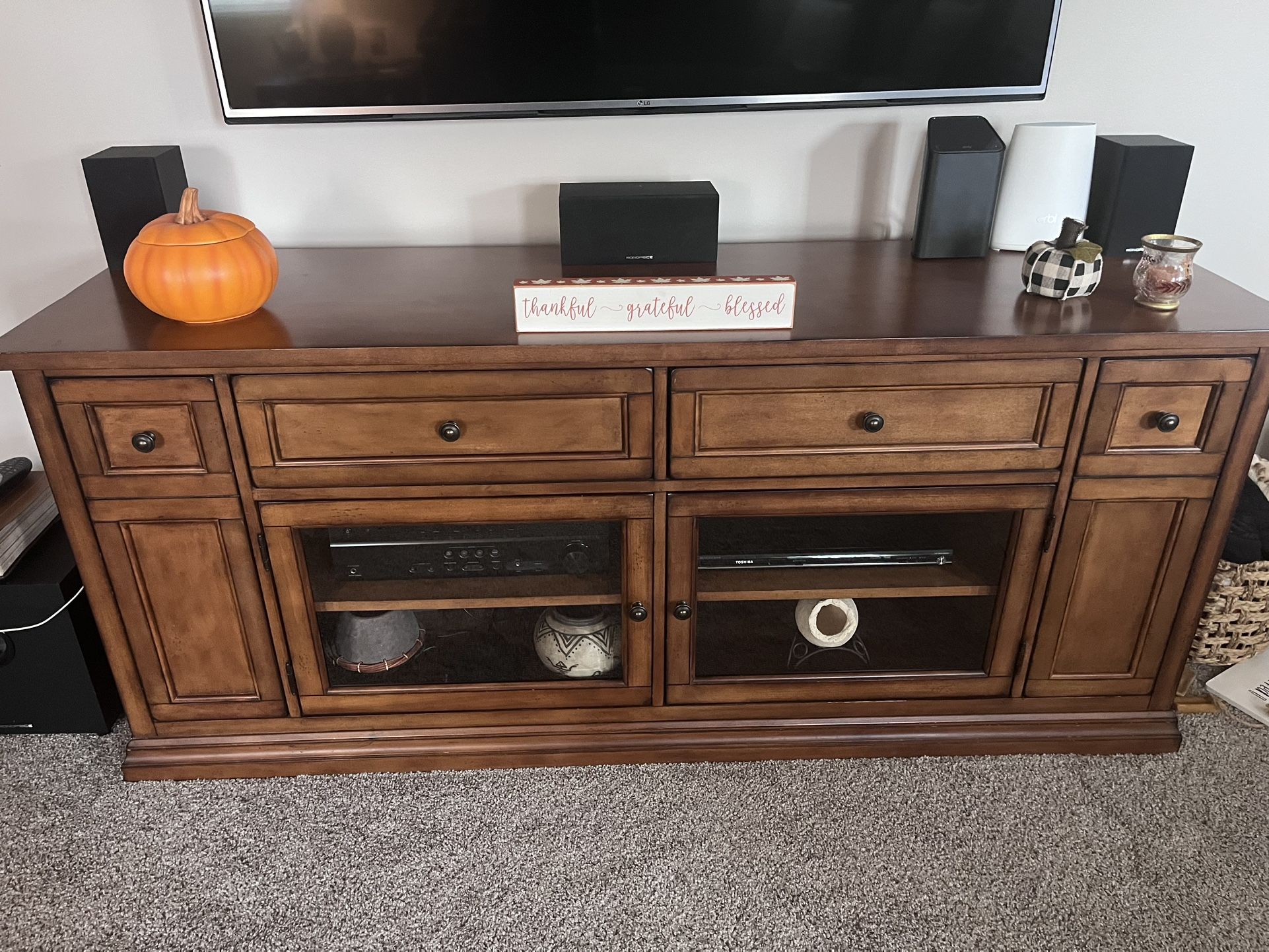 70 Inch TV Stand Console