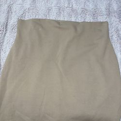Beige tennis skirt
