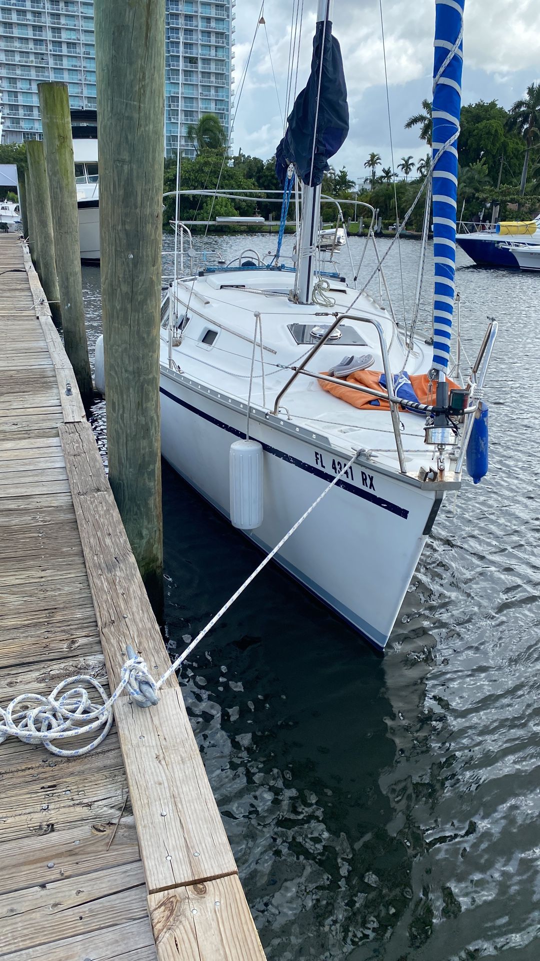 1992 Hunter 28