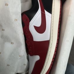 Jordan 1 Low 