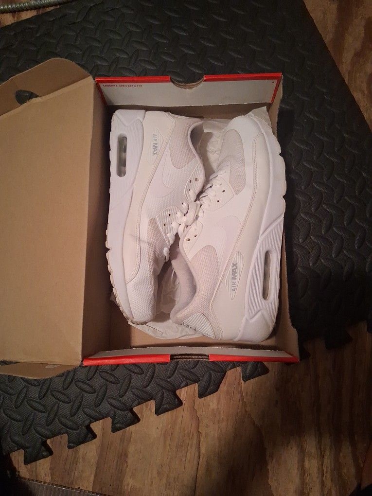Nike Air Max 90 Ultra 2.0 Essential Size 10