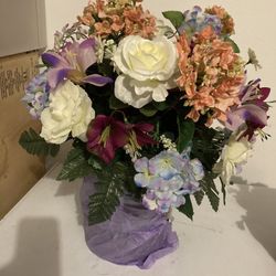 Synthetic Flower Arrangements 