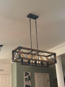 Light fixtures
