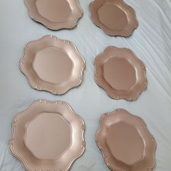 SIX 13 INCH PLASTIC COPPER COLOR FLAT SERVING PLATES