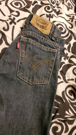 Levis