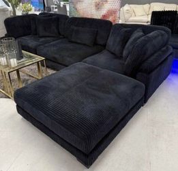 Soft - Comfy - Black L Shape Couch WITH Storage - Same Day Delivery!!