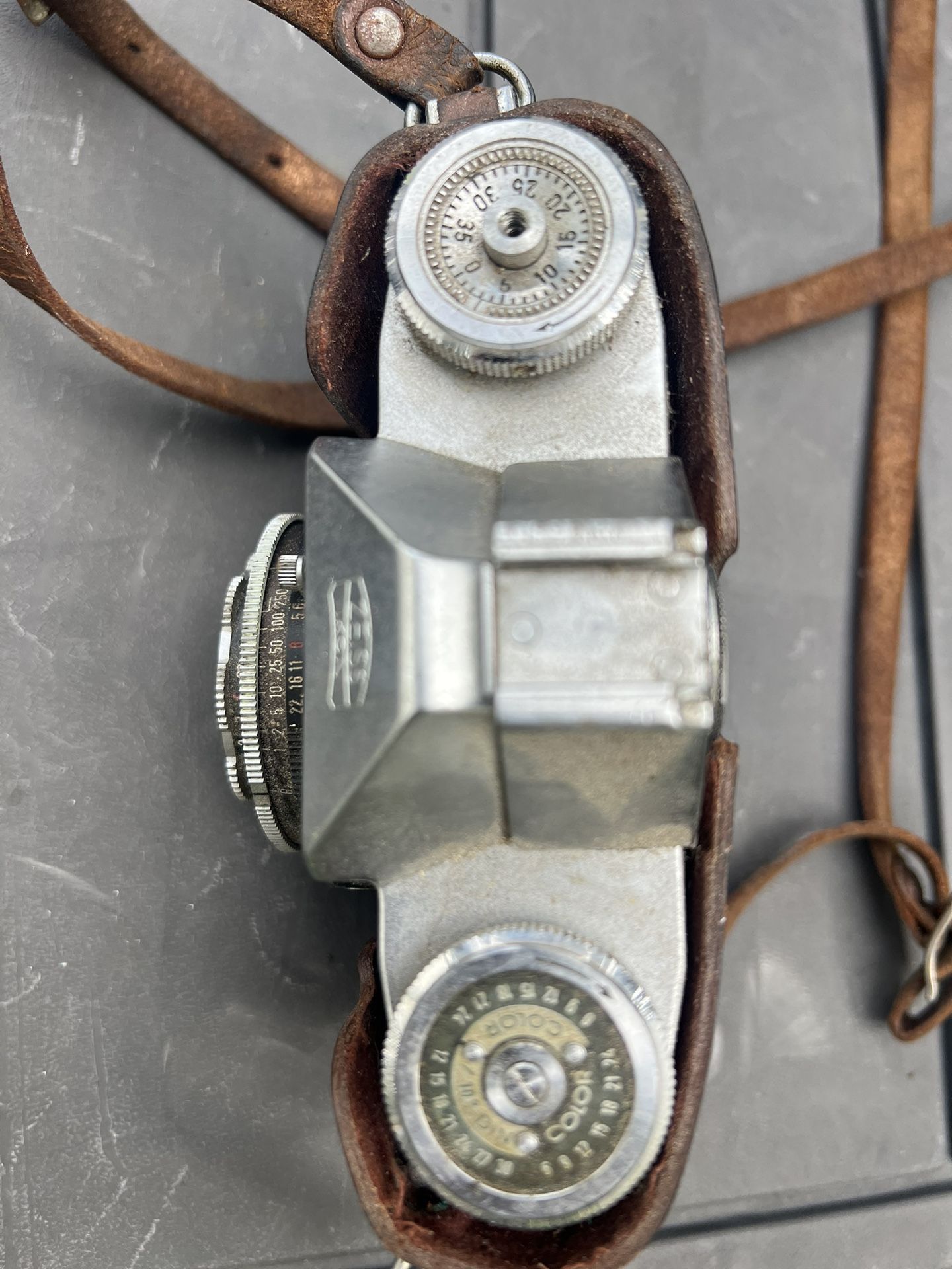  2 Vintage Cameras 