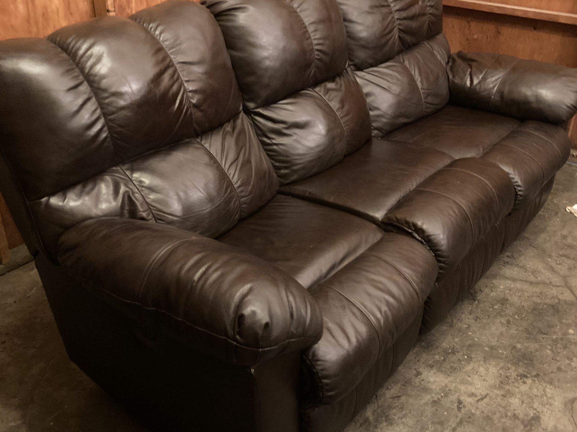 Power Electric Leather Recliner Sofa - FREE DELIVERY 