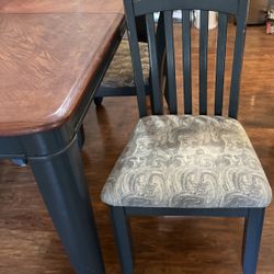 Dinning Table With 6 Chairs 