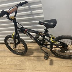 18 Inch Boys Bike 