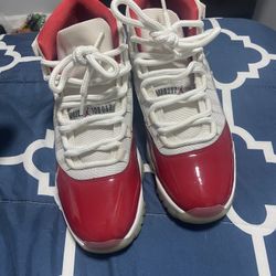 Jordan 11 Cherry Size 8