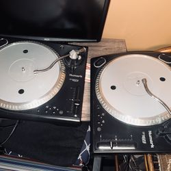 (2) Numark TT1625 Turntables  [open to offers]