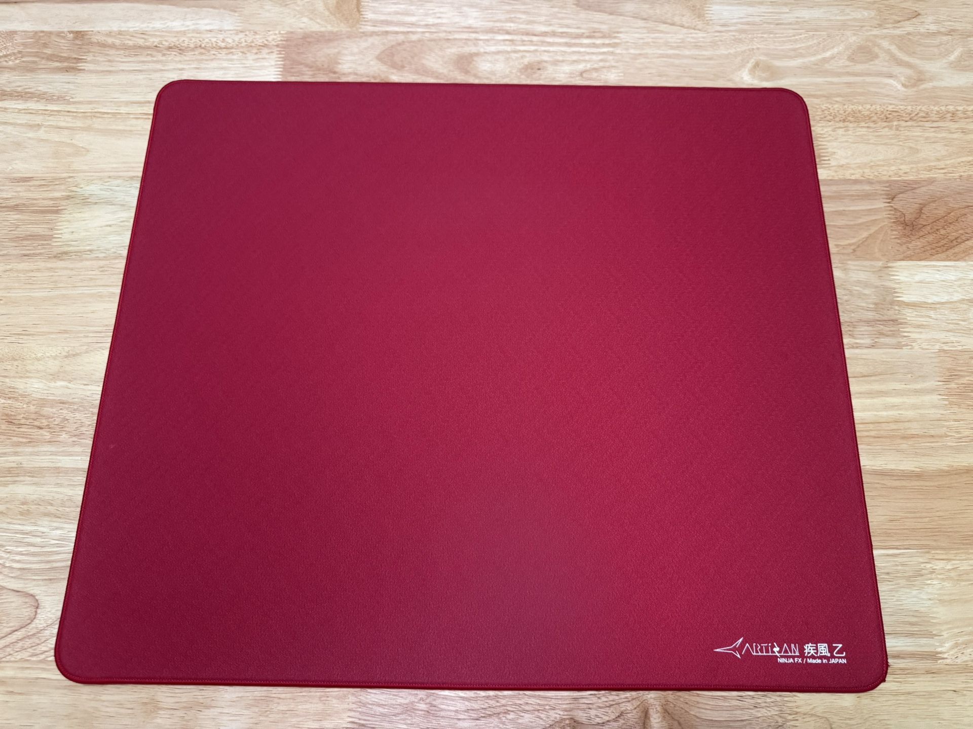 Artisan Hayate Otsu V2 XL Mousepad