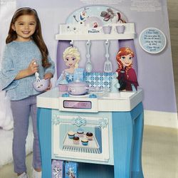 Kids Kitchen New In Box $100