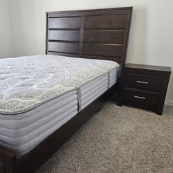 Queen Bed Set w/ Mattress, Night Stand, Chest 