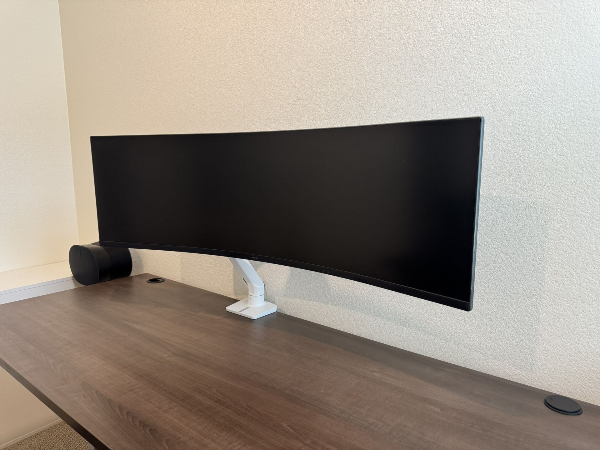 Samsung Ultrawide & Ergotron XL Arm