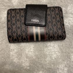 Fossil Wallet 