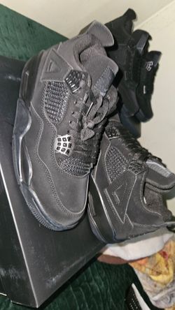 Black cats size 9.5
