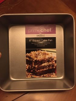 NWT 8” square cake pan
