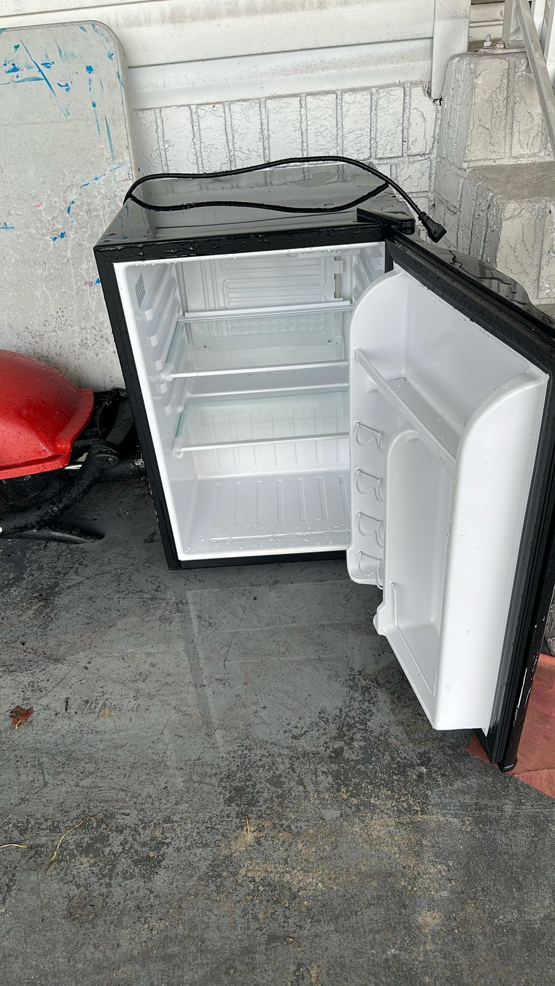 Mini Fridge