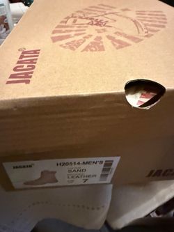 Work boots size 7